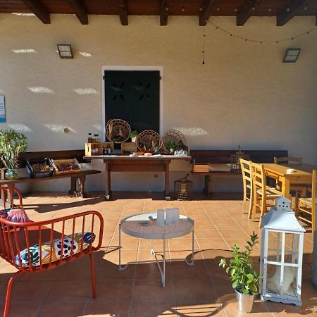 Open Cascina Villa Colico Bagian luar foto