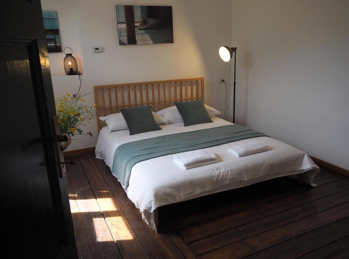 Open Cascina Villa Colico Bagian luar foto