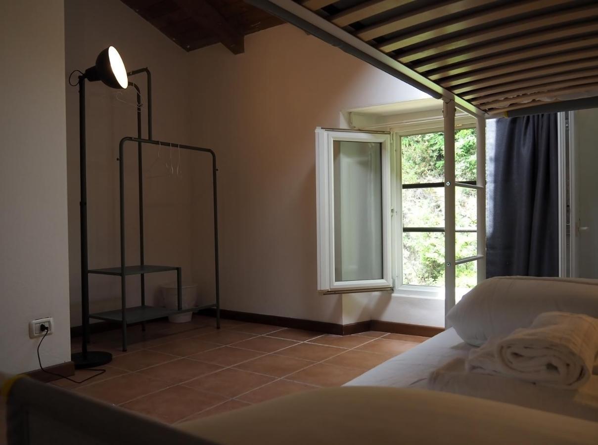 Open Cascina Villa Colico Bagian luar foto