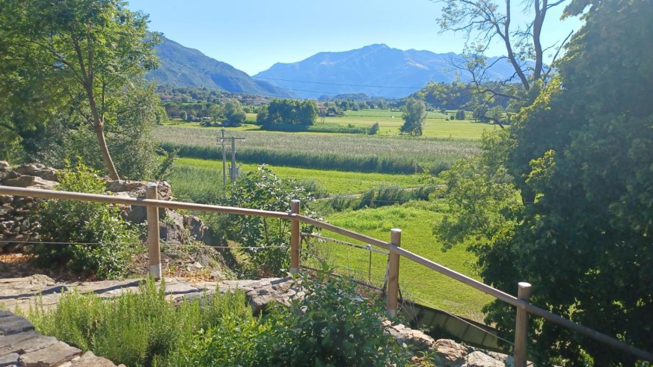 Open Cascina Villa Colico Bagian luar foto