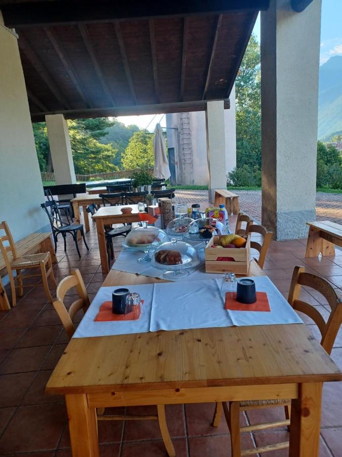 Open Cascina Villa Colico Bagian luar foto